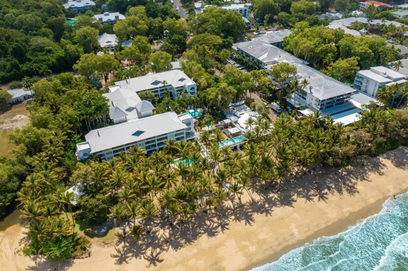 Alamanda Suite 43 Beachfront Accomodation Palm Cove