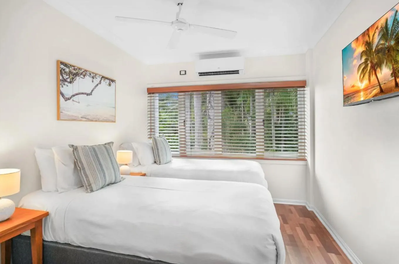 Apartment Alamanda Suite 43 Beachfront Accomodation Palm Cove